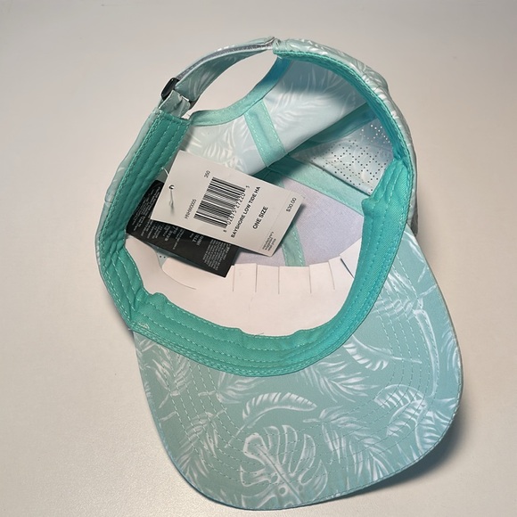🎁 3 for $15. NWT Hurley Bayshore Low Tide Adjustable Hat OS - Picture 4 of 4
